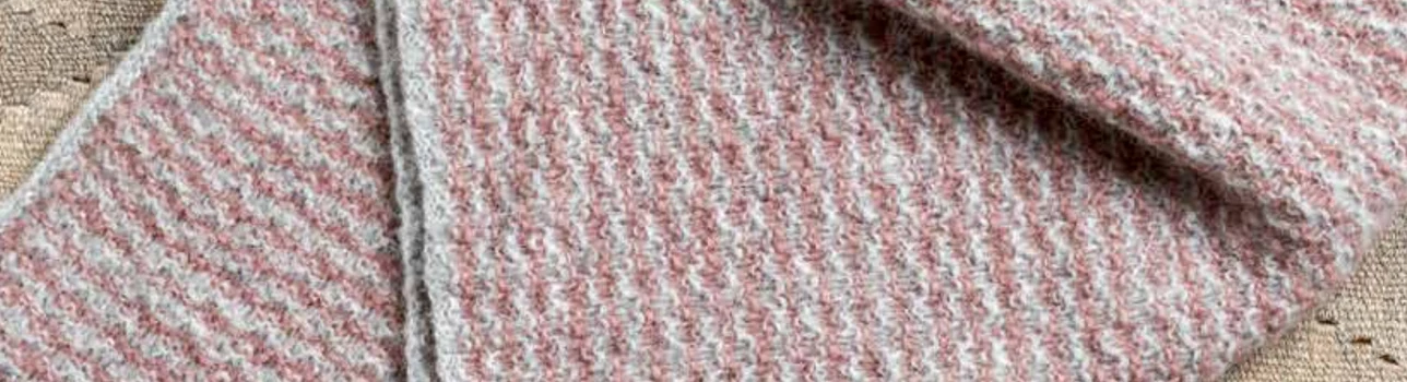 Stricken und dabei Kindern Freude schenken